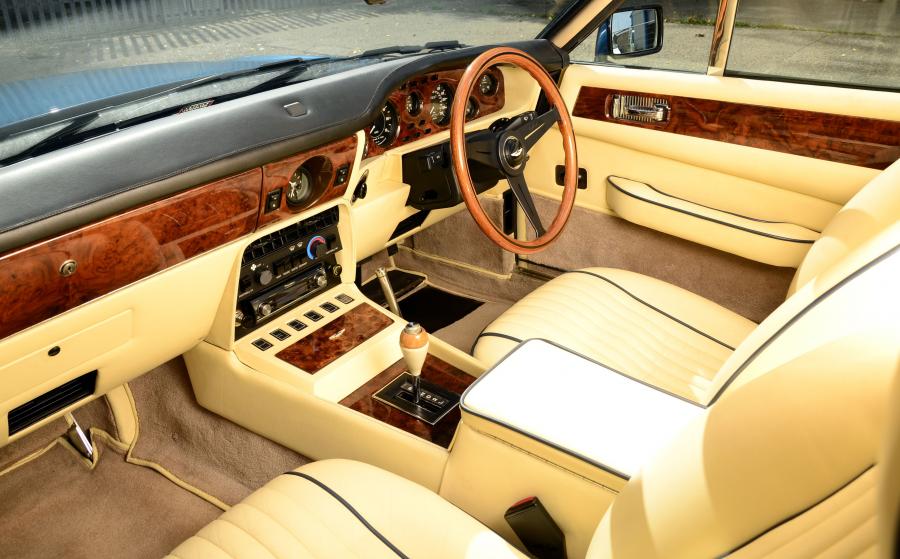  Aston Martin V8 7.0 Litre Coupe 1989 года  (фото 16 из 20)